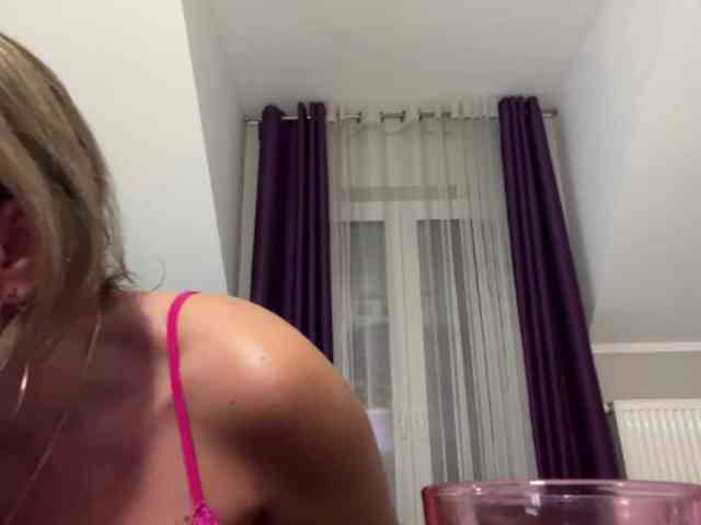 JennyLUST webcam