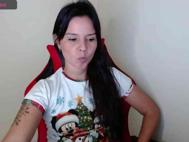 MiaRobinn