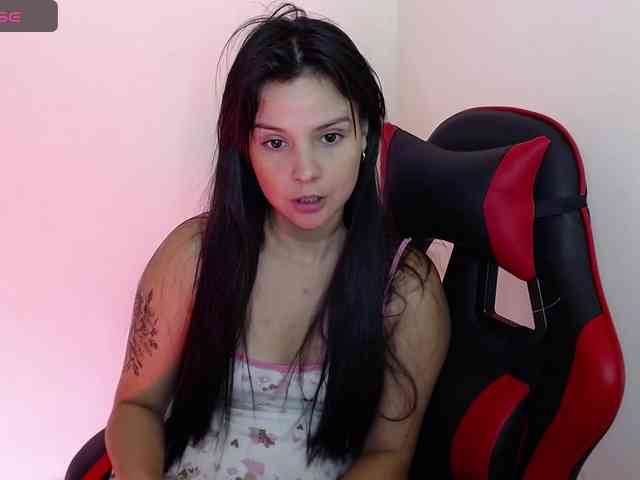MiaRobinn