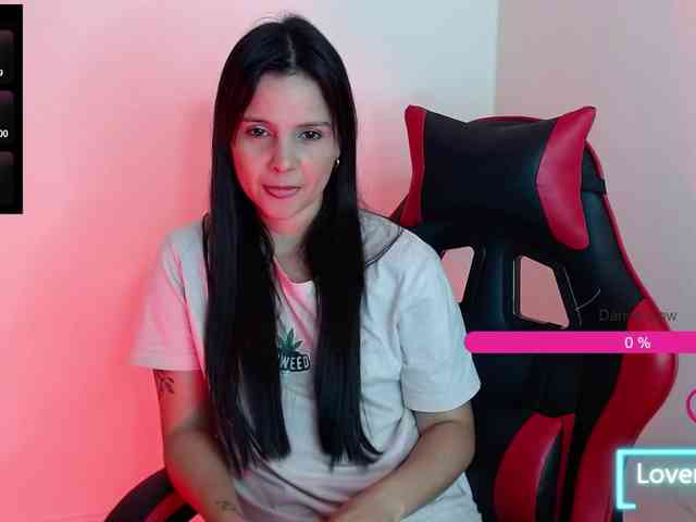 MiaRobinn webcam