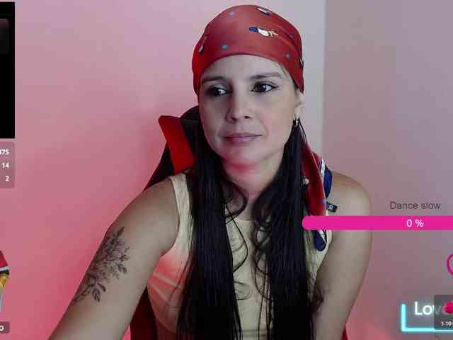 MiaRobinn webcam