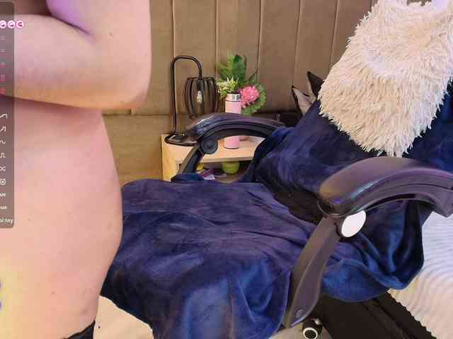 live nude webcam Rapunzell--
