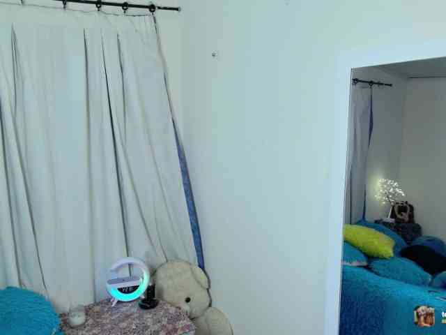 Noah-white1 Noah-white1