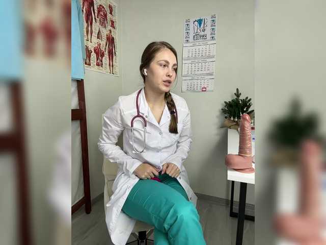 Adelaida1001's BongaCams show and profile