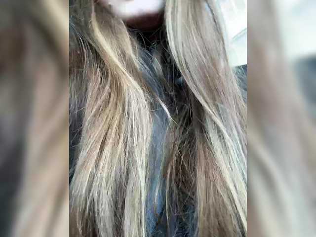 Adelaida1001's BongaCams show and profile