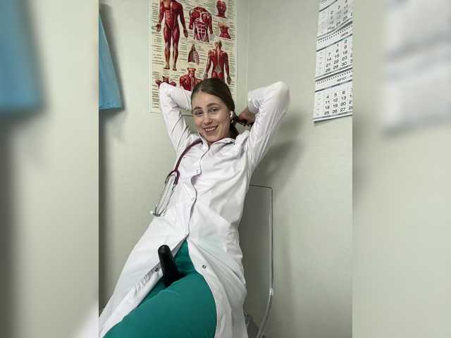 Adelaida1001 Live Webcam on BongaCams