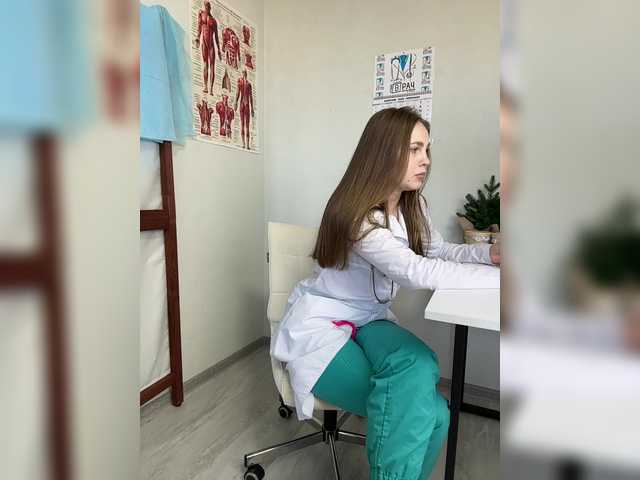 Adelaida1001 from BongaCams is Freechat