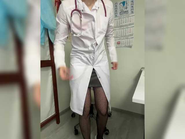 Adelaida1001 Live Webcam on BongaCams