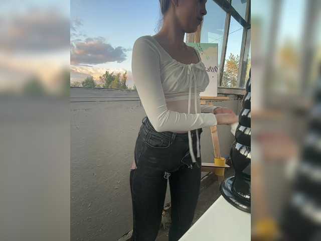 Sex chat gratuit in direct cu Adelaida1001 pe BongaCams