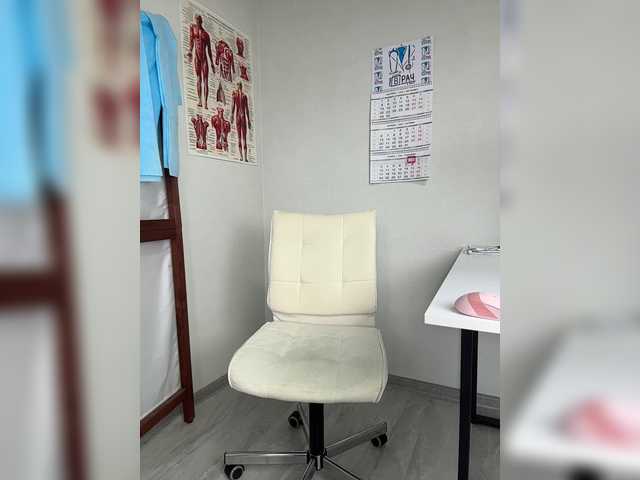 Masturbate to naked camslut Adelaida1001 Adelaida1001 from BongaCams