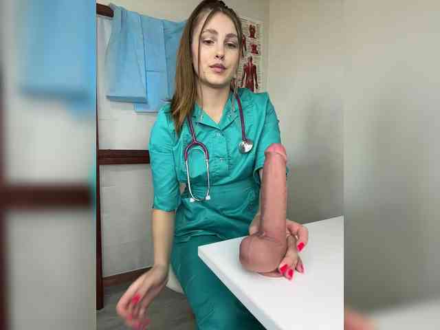 Adelaida1001's webcam live show