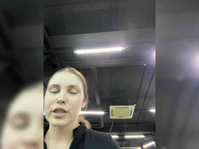 sweetAdel webcam
