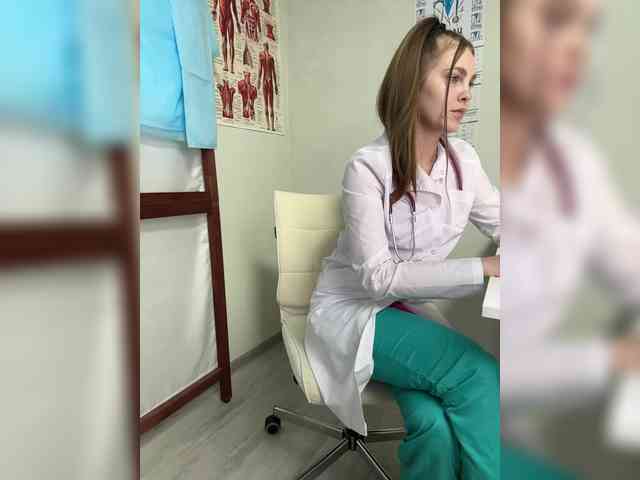 Adelaida1001 Live Webcam on BongaCams