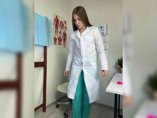 Adelaida1001 Live Webcam on BongaCams