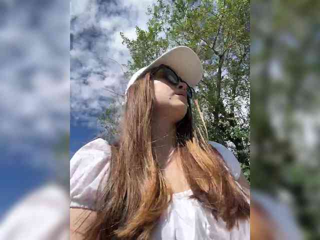 on line chat Adelaida1001