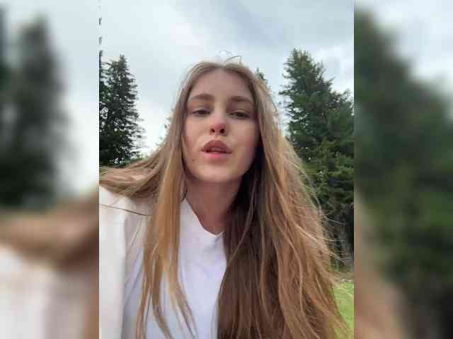 voyeur webcam Adelaida1001
