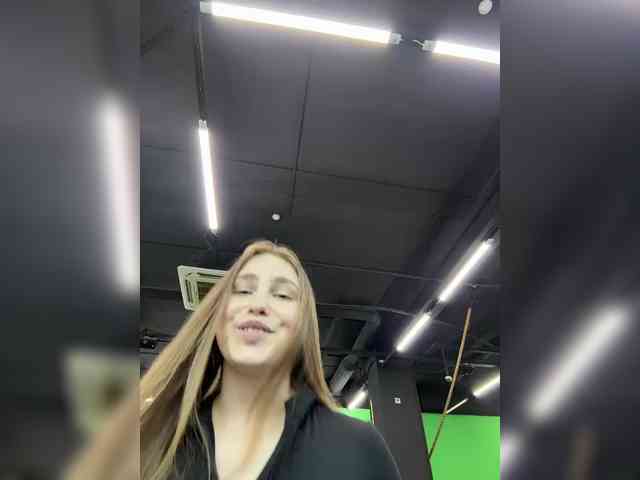 sweetAdel webcam
