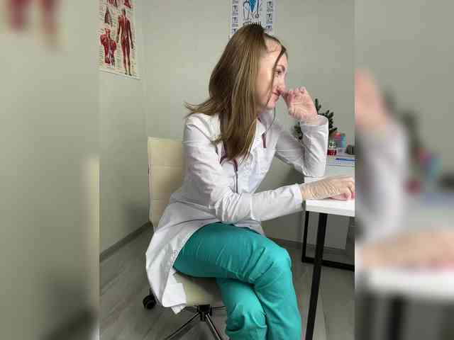 Adelaida1001 Live Webcam on BongaCams