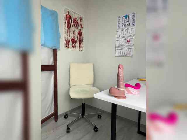 Adelaida1001's webcam live show