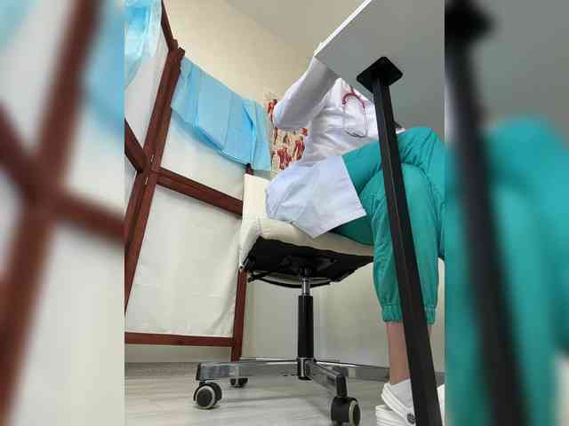 Adelaida1001 Live Webcam on BongaCams