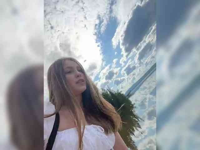 voyeur webcam Adelaida1001