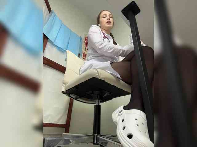 Adelaida1001 Live Webcam on BongaCams