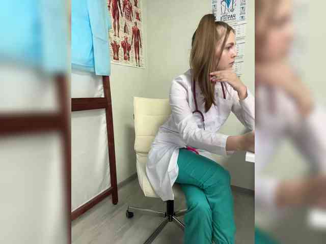 Adelaida1001 Live Webcam on BongaCams