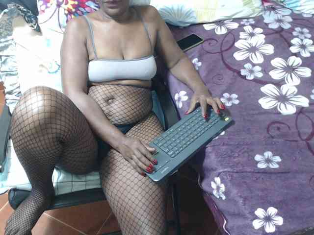 alisse27 Live Webcam on BongaCams alisse27 Live Webcam on BongaCams