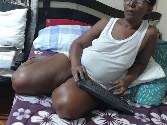 alisse27 webcam