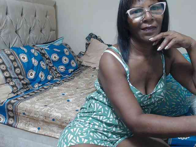 alisse27 webcam