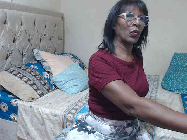 alisse27 webcam