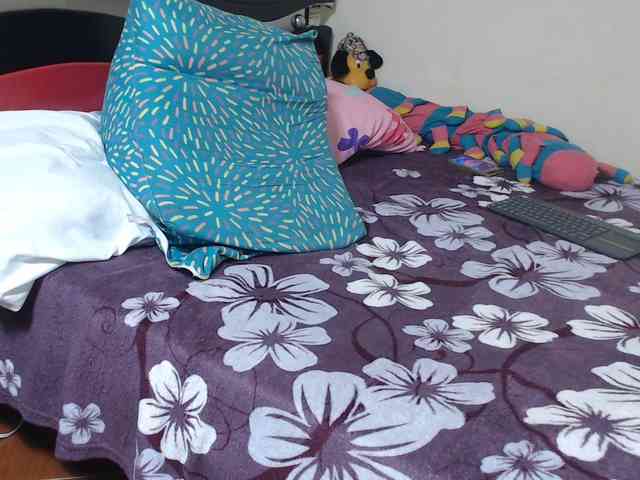alisse27 webcam