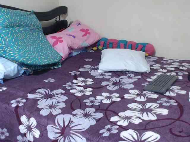 alisse27 webcam