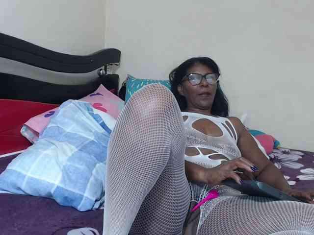 alisse27 webcam