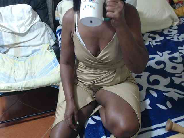 alisse27 webcam