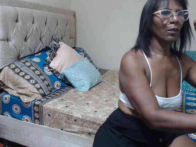 alisse27 webcam