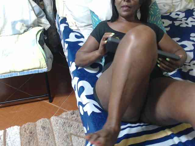 alisse27 webcam