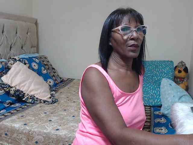 alisse27 webcam