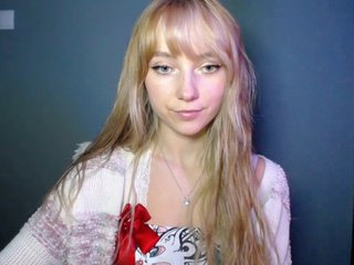 LuciaLovely Porn Show