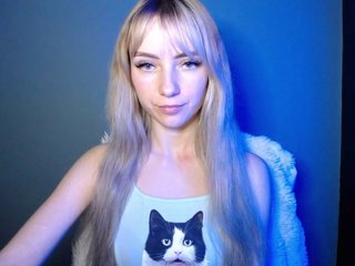 LuciaLovely Porn Show