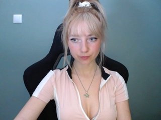 LuciaLovely Porn Show