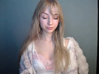 LuciaLovely Porn Show