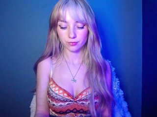 LuciaLovely Porn Show