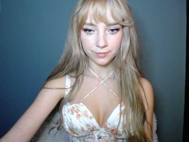 Watch 19 years old LuciaLovely from BongaCams LuciaLovely from BongaCams