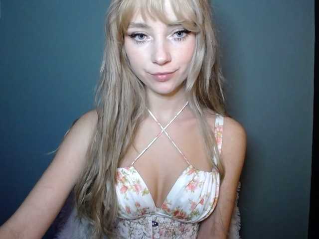 Watch 19 years old LuciaLovely from BongaCams LuciaLovely from BongaCams