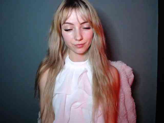 LuciaLovely LuciaLovely