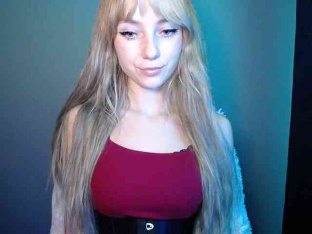 LuciaLovely webcam