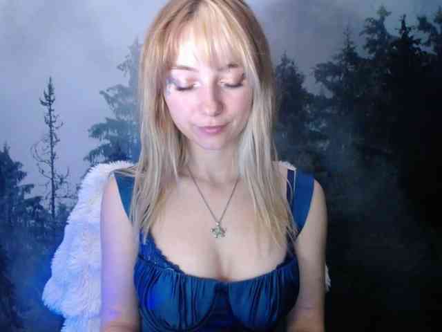LuciaLovely webcam
