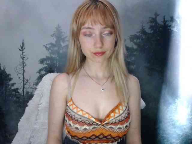 LuciaLovely webcam
