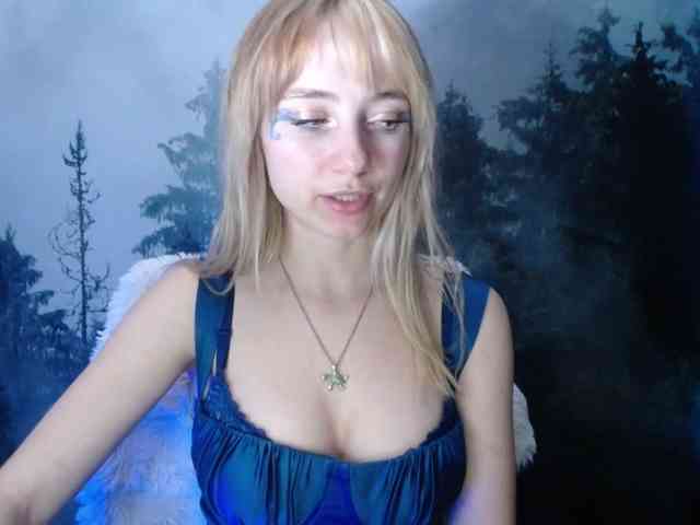 LuciaLovely webcam
